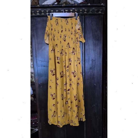 ZAFUL Smocked Slit Floral Off Shoulder Dress - Picture 3 of 8